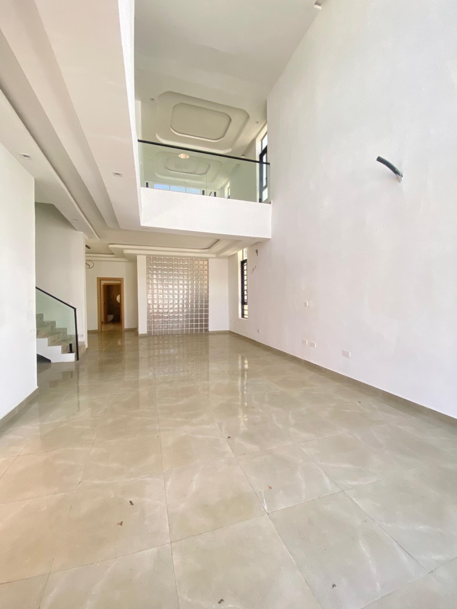 5 BEDROOM FULLY DETACHED DUPLEX WITH BQ- LEKKI