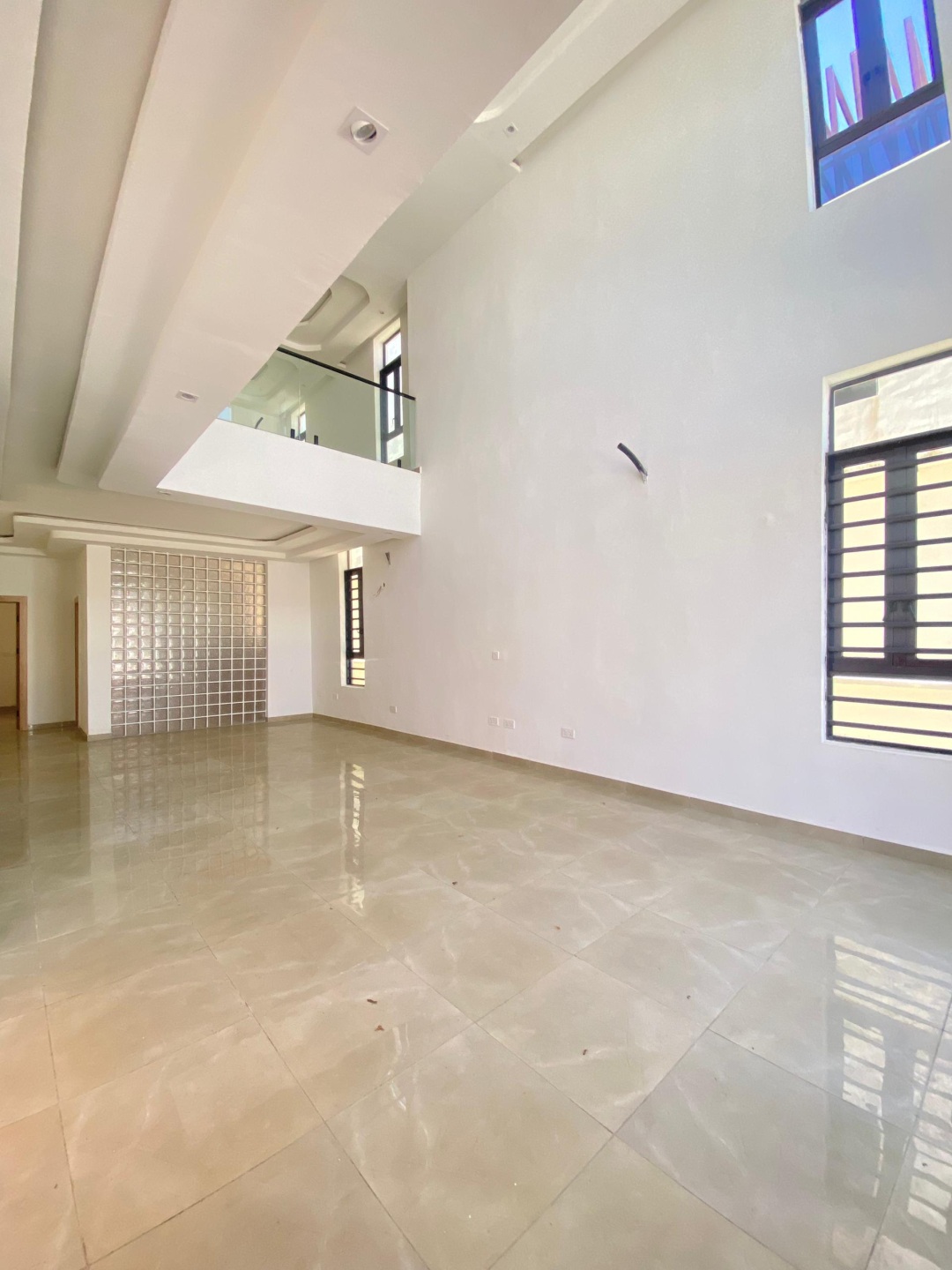 5 BEDROOM FULLY DETACHED DUPLEX WITH BQ- LEKKI