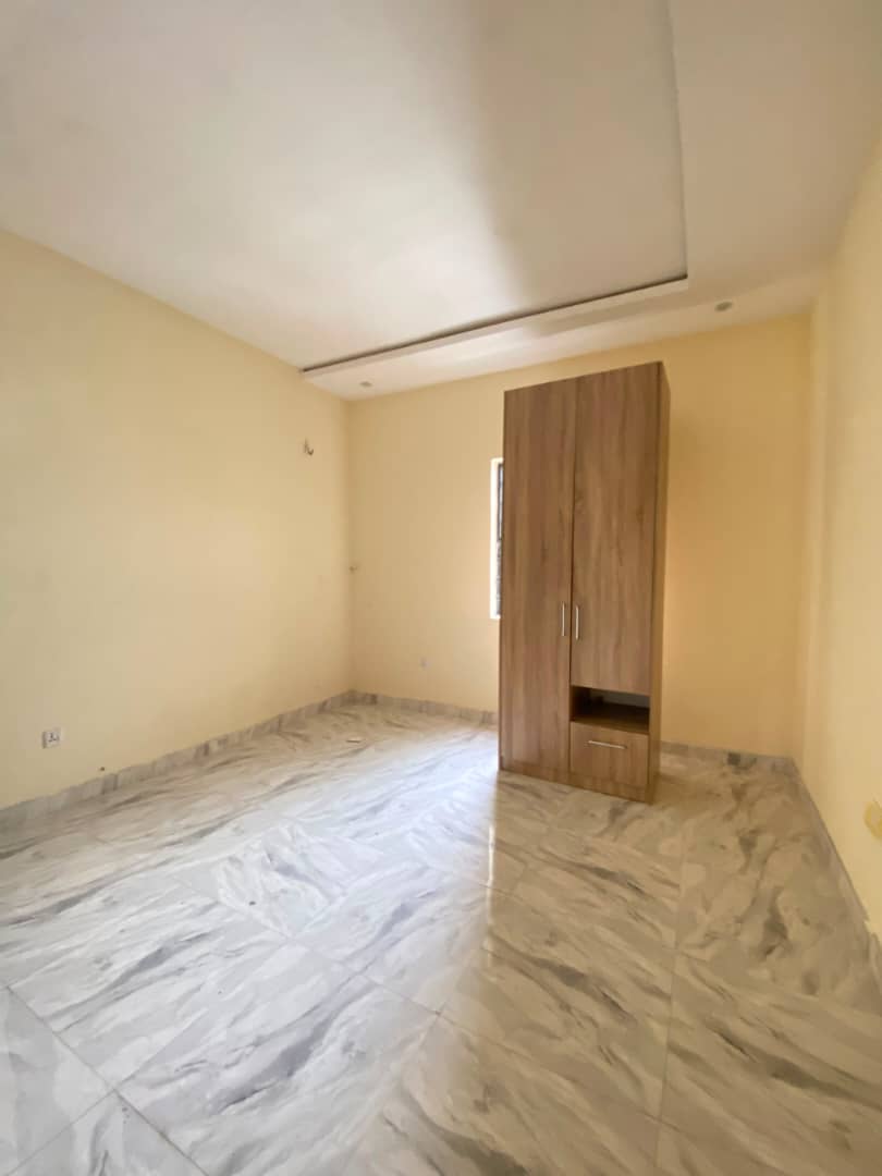 5 BEDROOM FULLY DETACHED DUPLEX WITH BQ