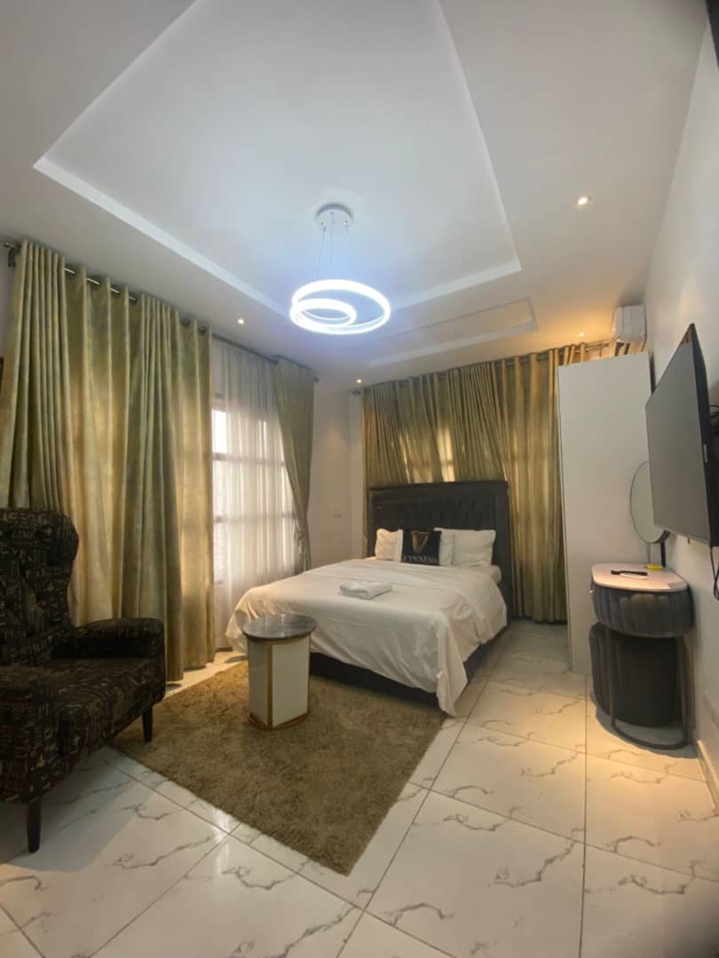 2 Bedroom Flat Lekki