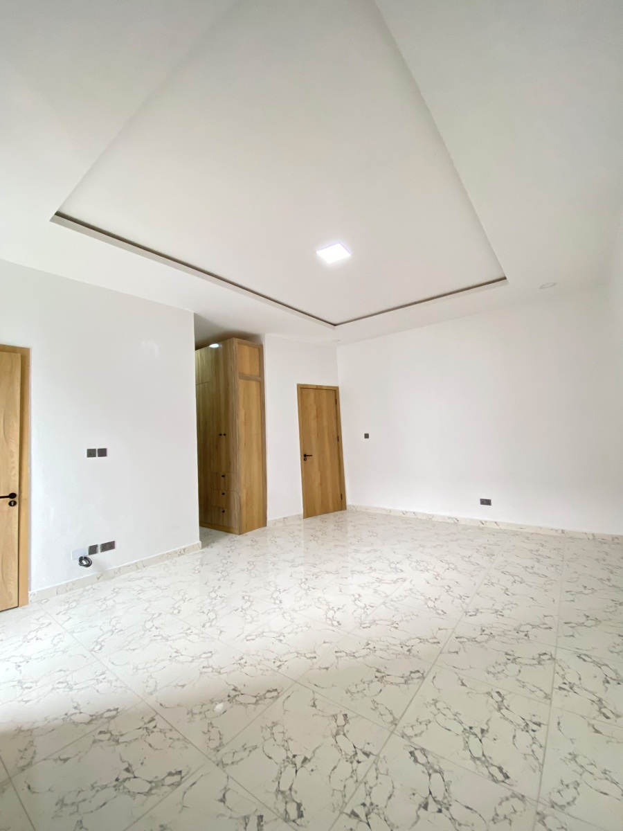 4 BEDROOM TERRACED DUPLEX WITH SWIMMING POOL AND GYM