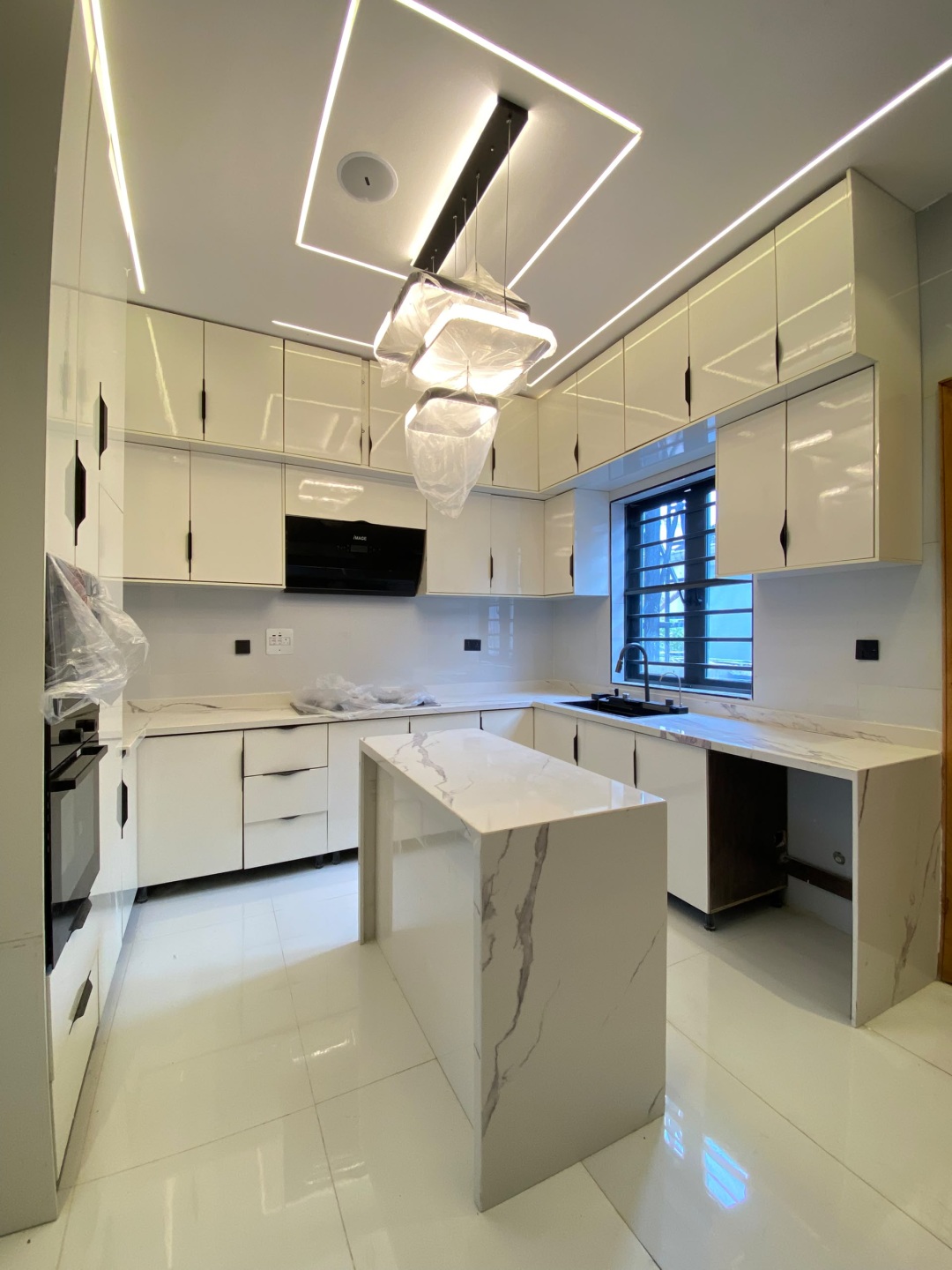 4 BEDROOM SEMI DETACHED-DUPLEX WITH BQ