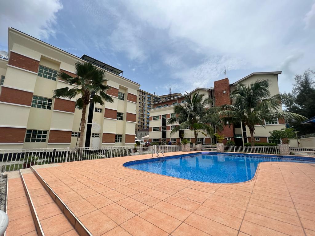 2 BEDROOM FLAT APARTMENT WITH BQ