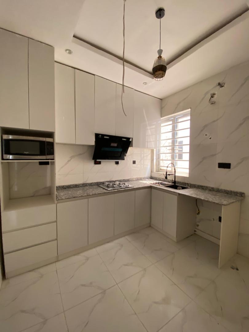 4 BEDROOM SEMI DETACHED DUPLEX