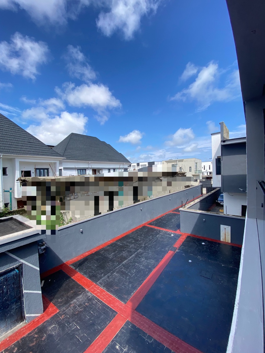 5 BEDROOM FULLY DETACHED DUPLEX WITH BQ