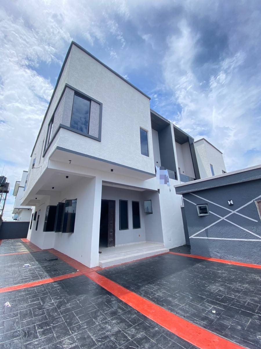 4 BEDROOM SEMI- DETACHED DUPLEX WITH BQ