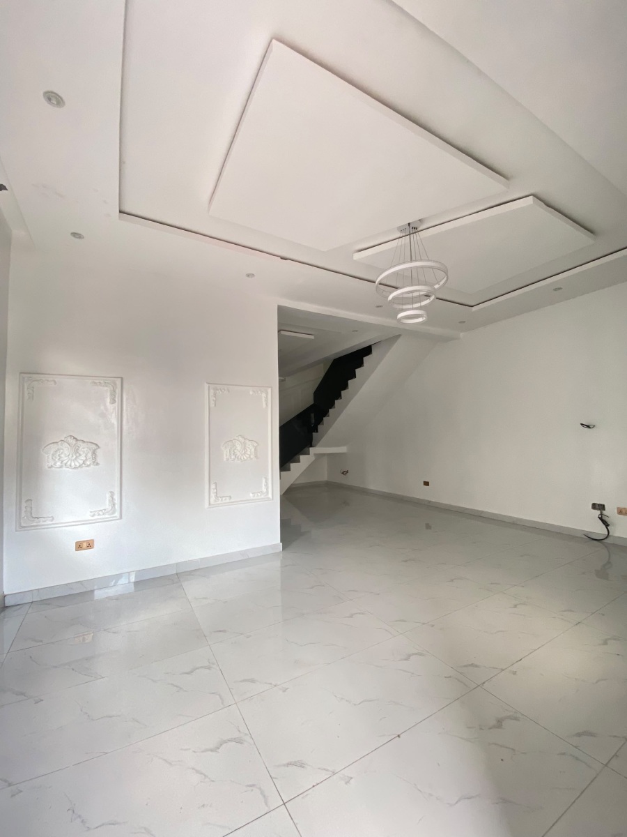 4 BEDROOM SEMI- DETACHED DUPLEX WITH BQ