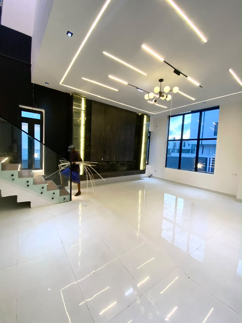 4 BEDROOM DETACHED DUPLEX- AJAH
