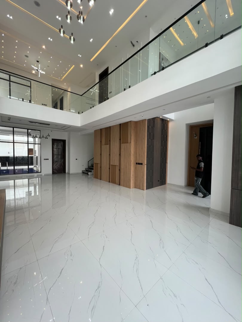 5 BEDROOM DETACHED DUPLEX- LEKKI