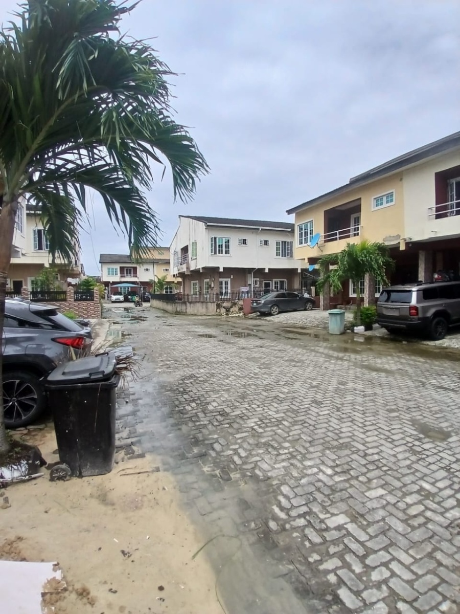 Luxury 3 Bedroom Smart Apartment