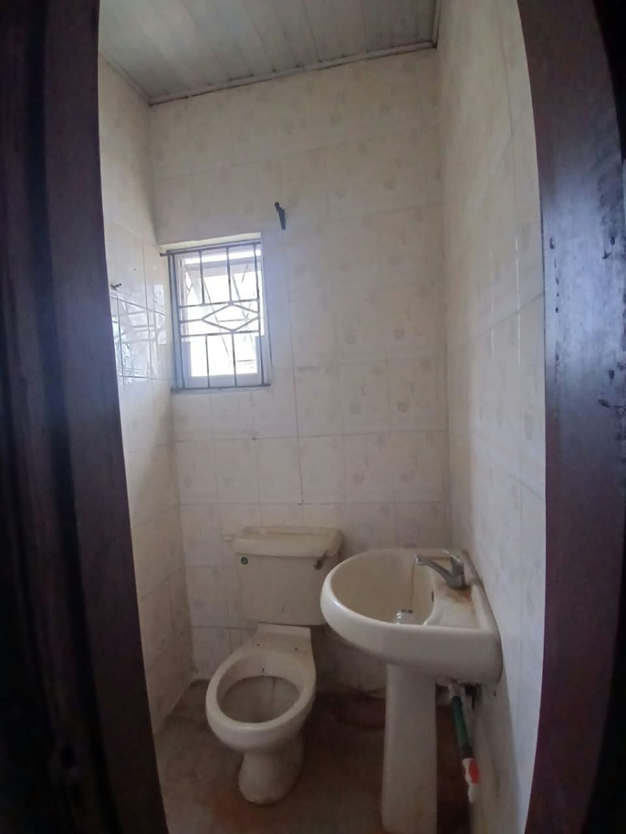 Spacious Studio Apartment