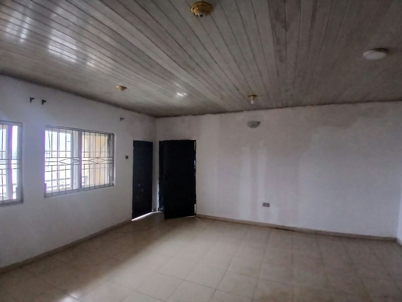 Spacious Studio Apartment