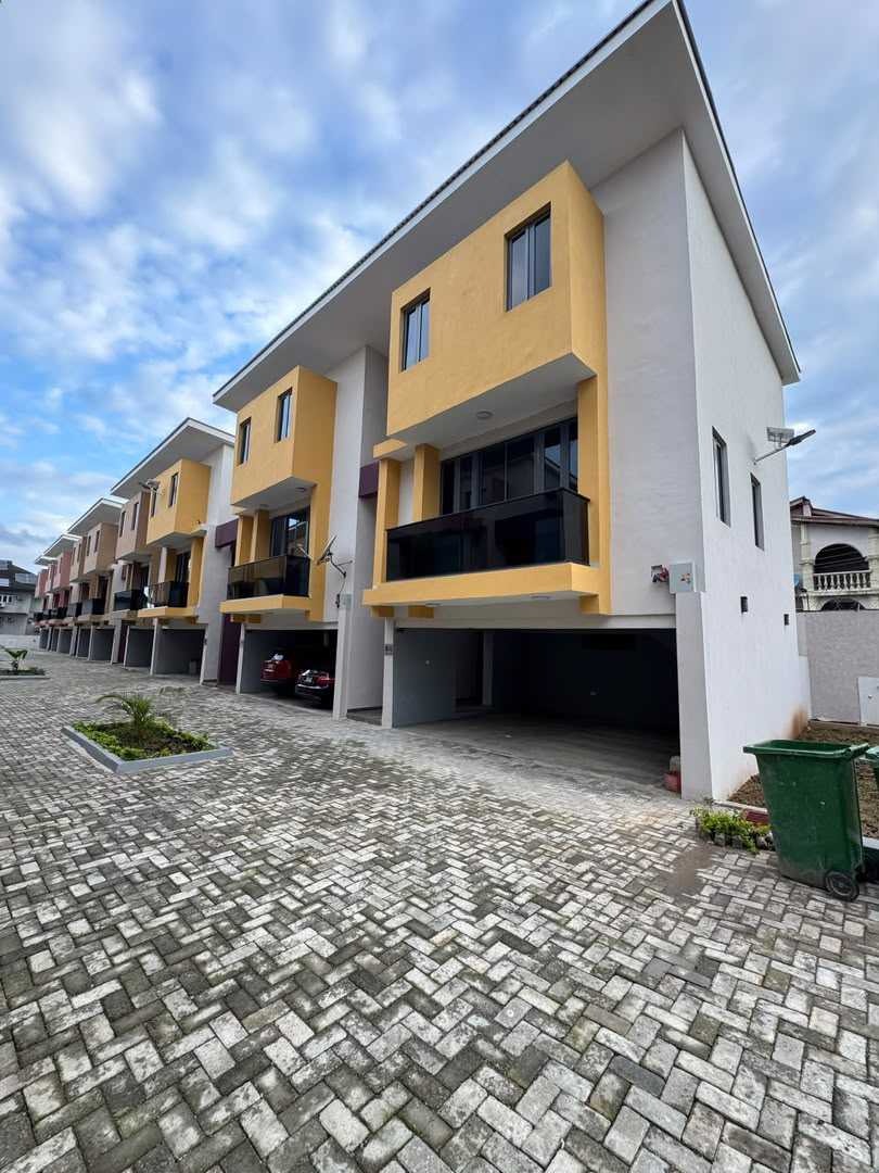 4 Bedroom Terrace Duplex Plus BQ
