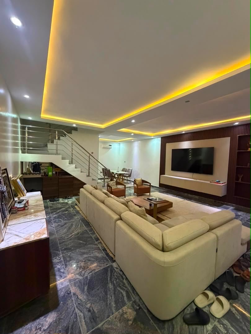 2 Bedroom Spacious Apartment at Ikate, Lekki.