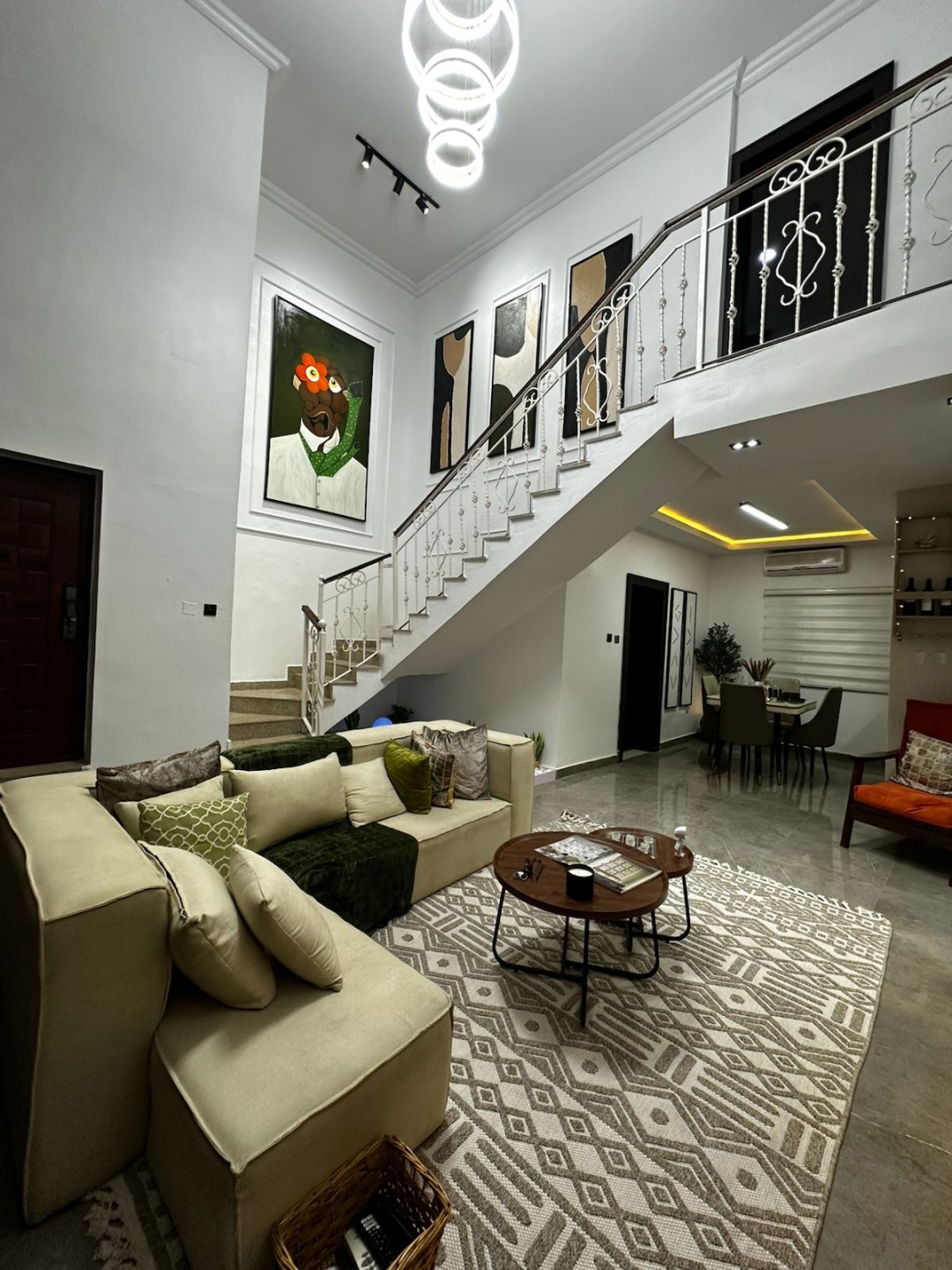 Luxury 3 Bedroom Smart Apartment in Lekki Phase1