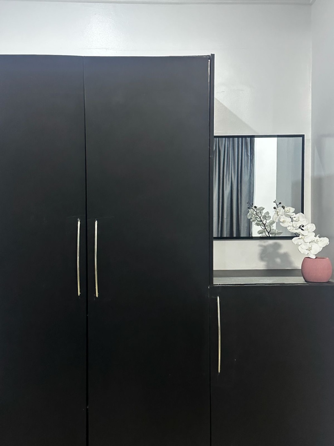 Luxury 3 Bedroom Smart Apartment
