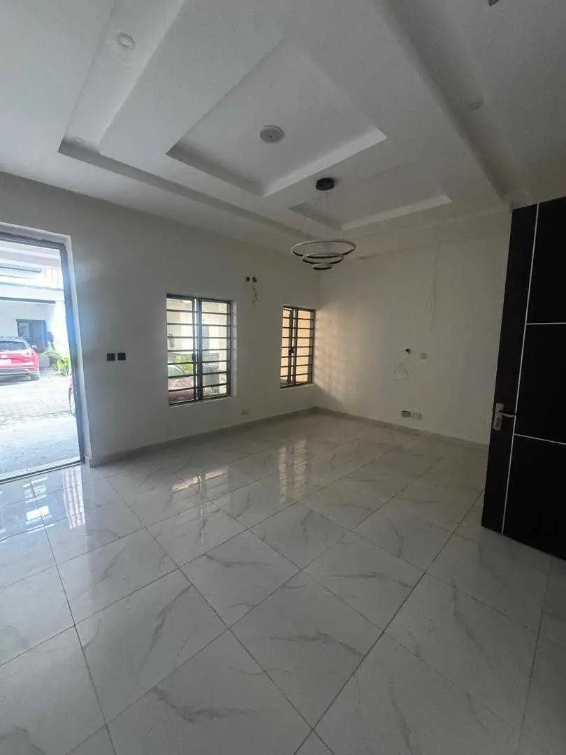 2 bedroom bungalow
