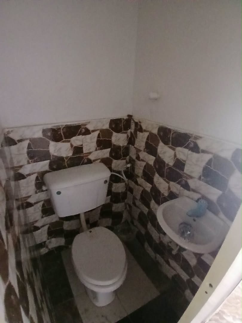 1 Bedroom Mini flat with inverter