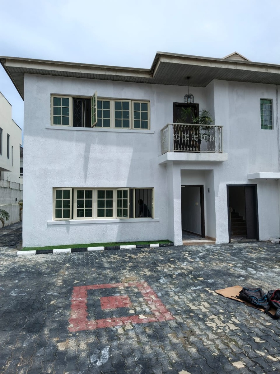 2 Bedroom Apartment- Lekki