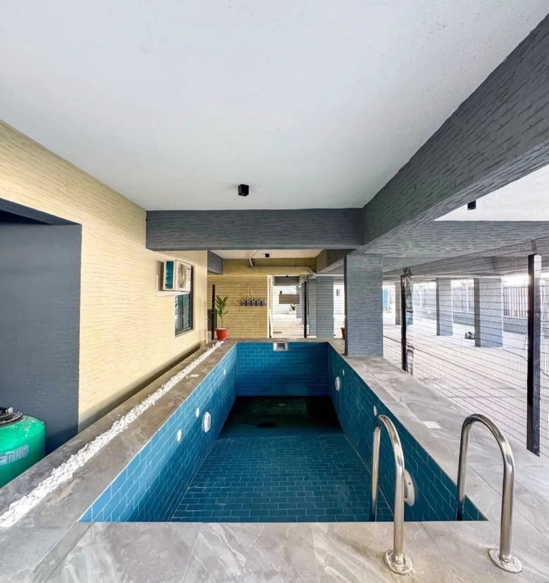 SERVICED 1 AND 2 BEDROOM APARTMENT- LEKKI
