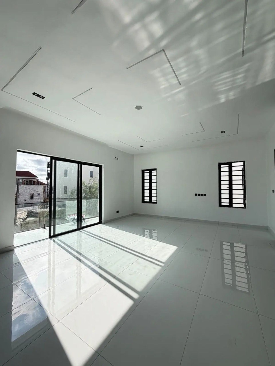 4 Bedroom Semi-Detached Duplex With BQ