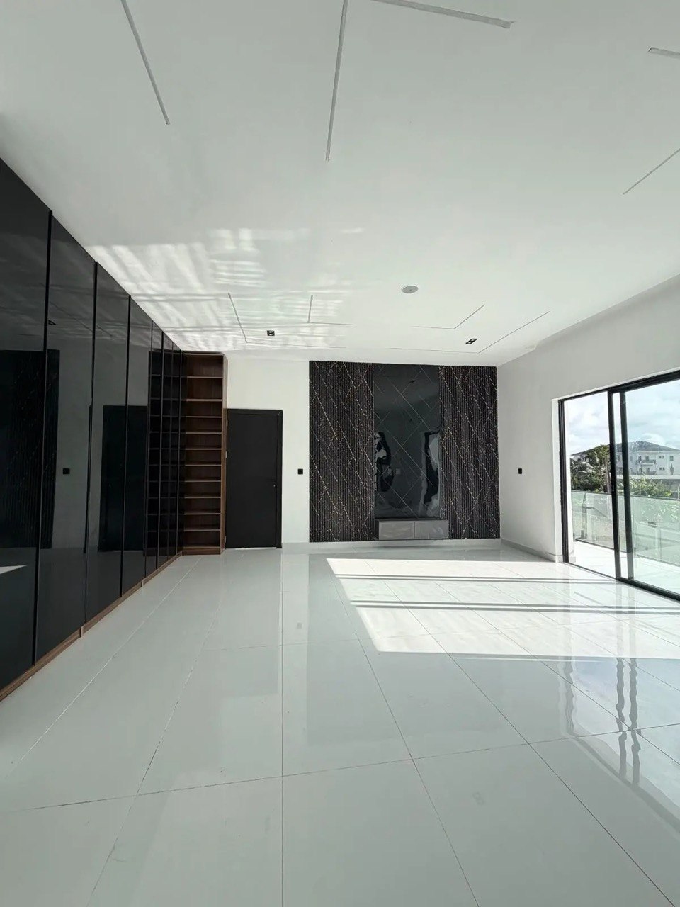 4 Bedroom Fully Detached Duplex with BQ