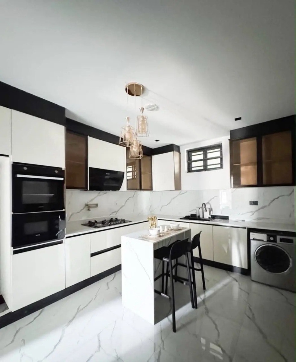 SERVICED 1 AND 2 BEDROOM APARTMENT- LEKKI