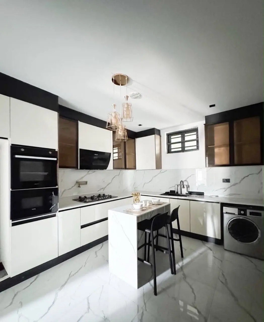 SERVICED 1 AND 2 BEDROOM APARTMENT- LEKKI