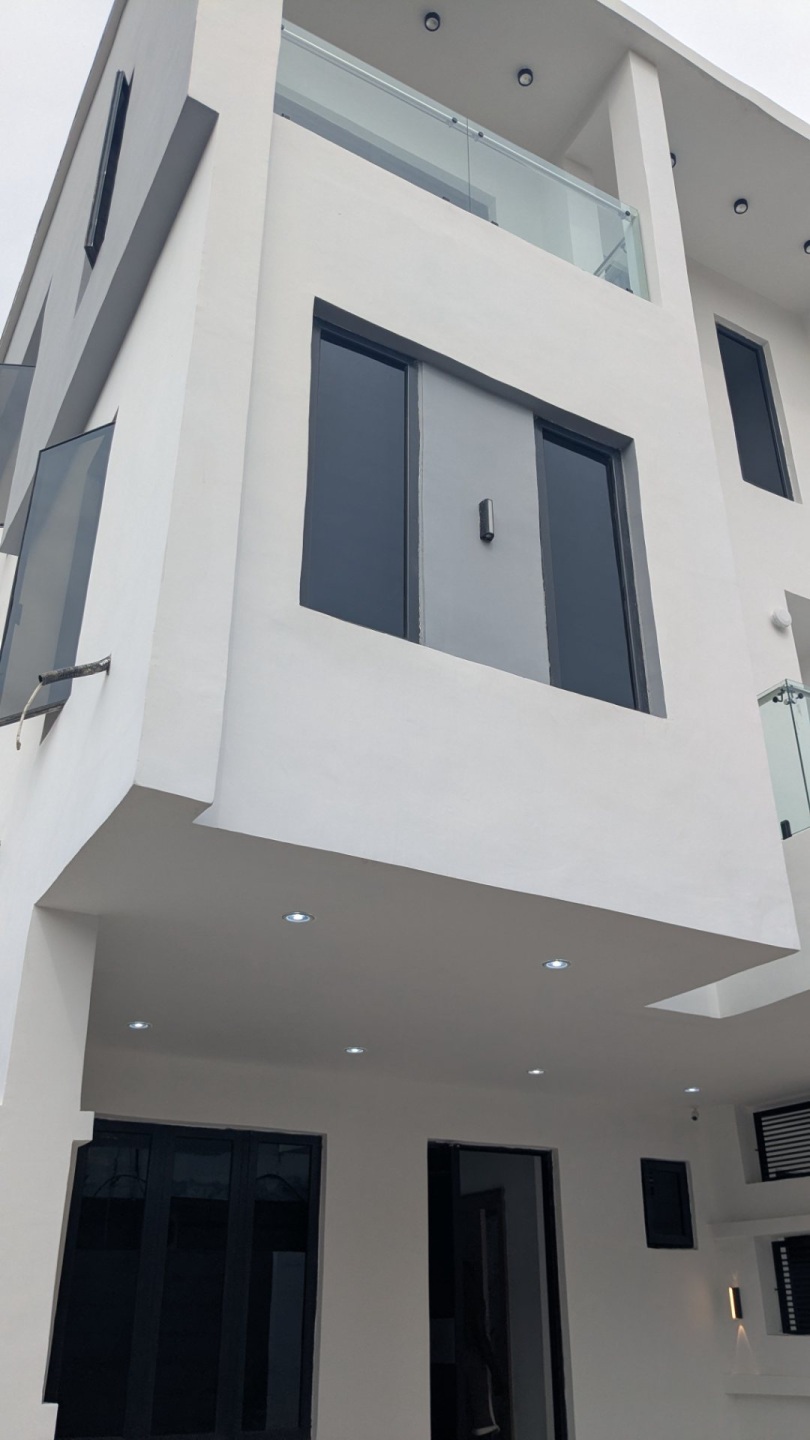 4 Bedroom Terrace Duplex in Allen Avenue, Ikeja