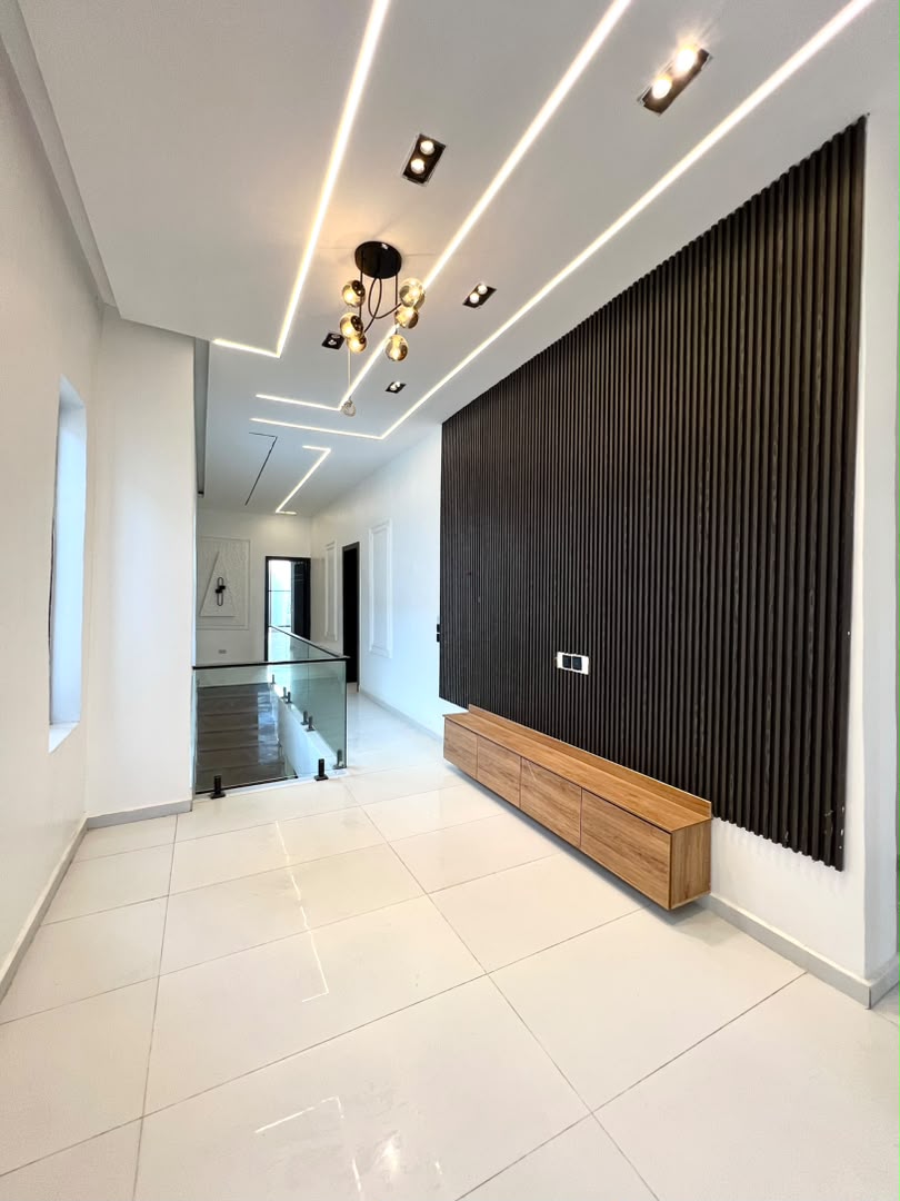 5 BEDROOM DETACHED DUPLEX WITH SWIMMING POOL AND BQ