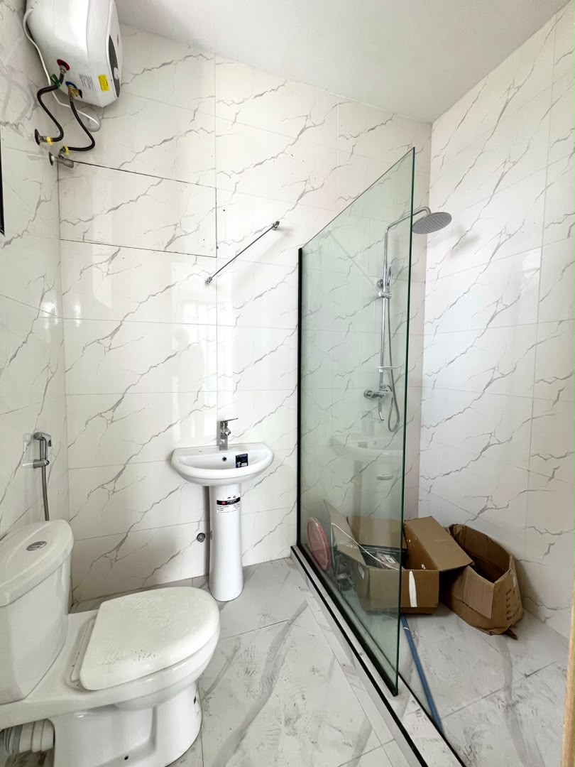 2 BEDROOM APARTMENTS WITH ELEVATOR AND GYM