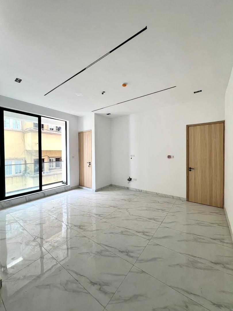 2 BEDROOM APARTMENTS WITH ELEVATOR AND GYM