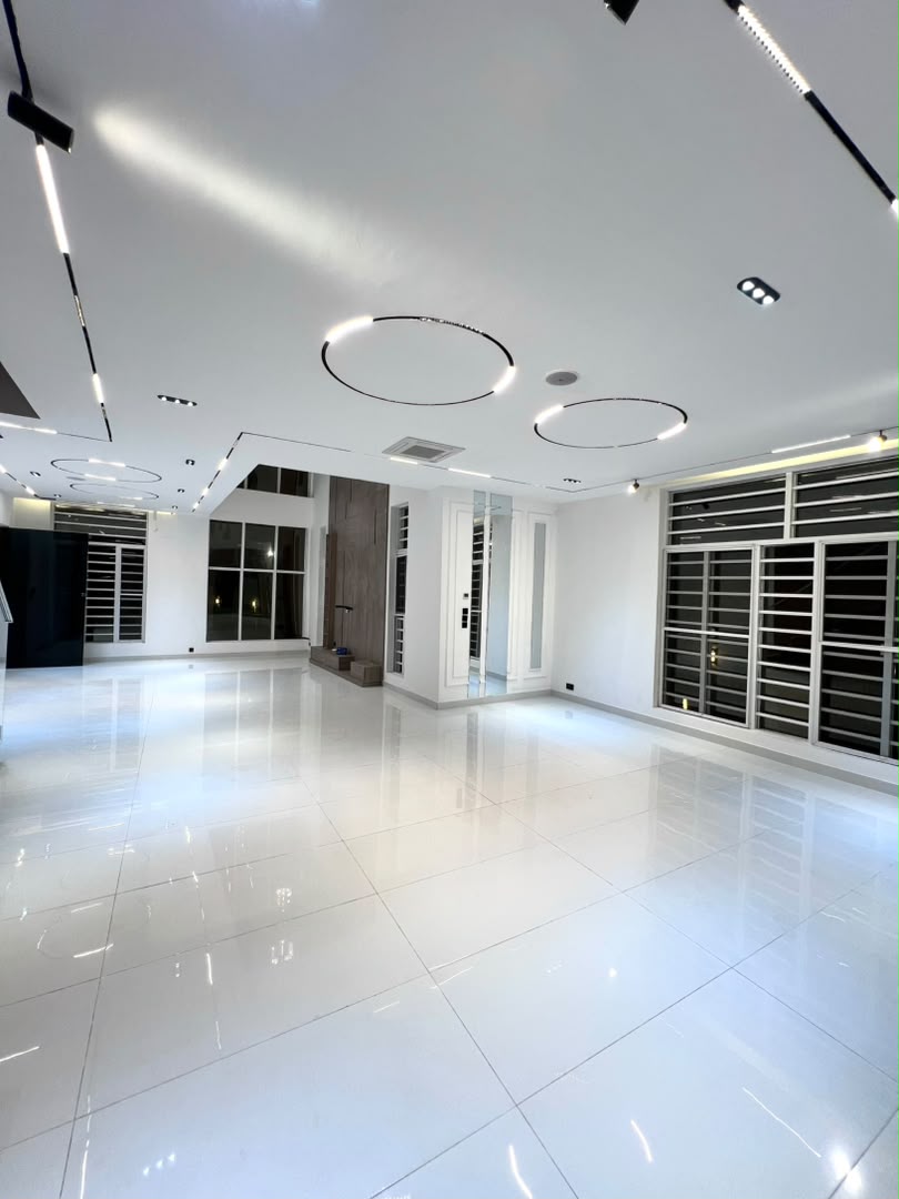 5 BEDROOM DETACHED DUPLEX WITH SWIMMING POOL, CINEMA, GYM & BQ