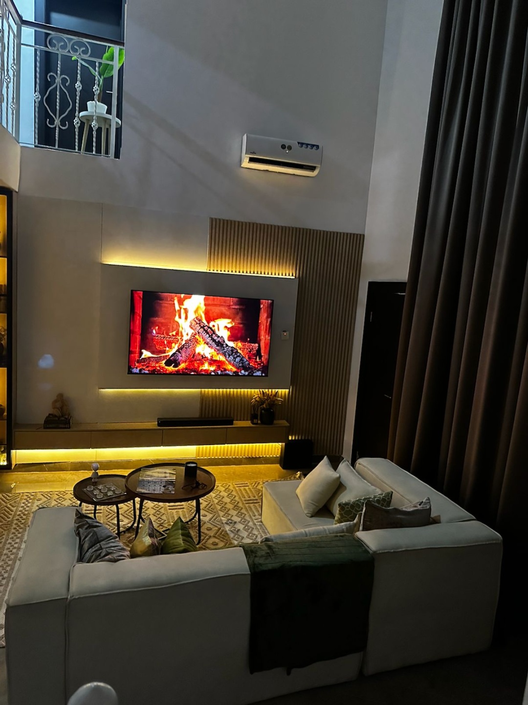 3 BEDROOM SMART APARTMENT