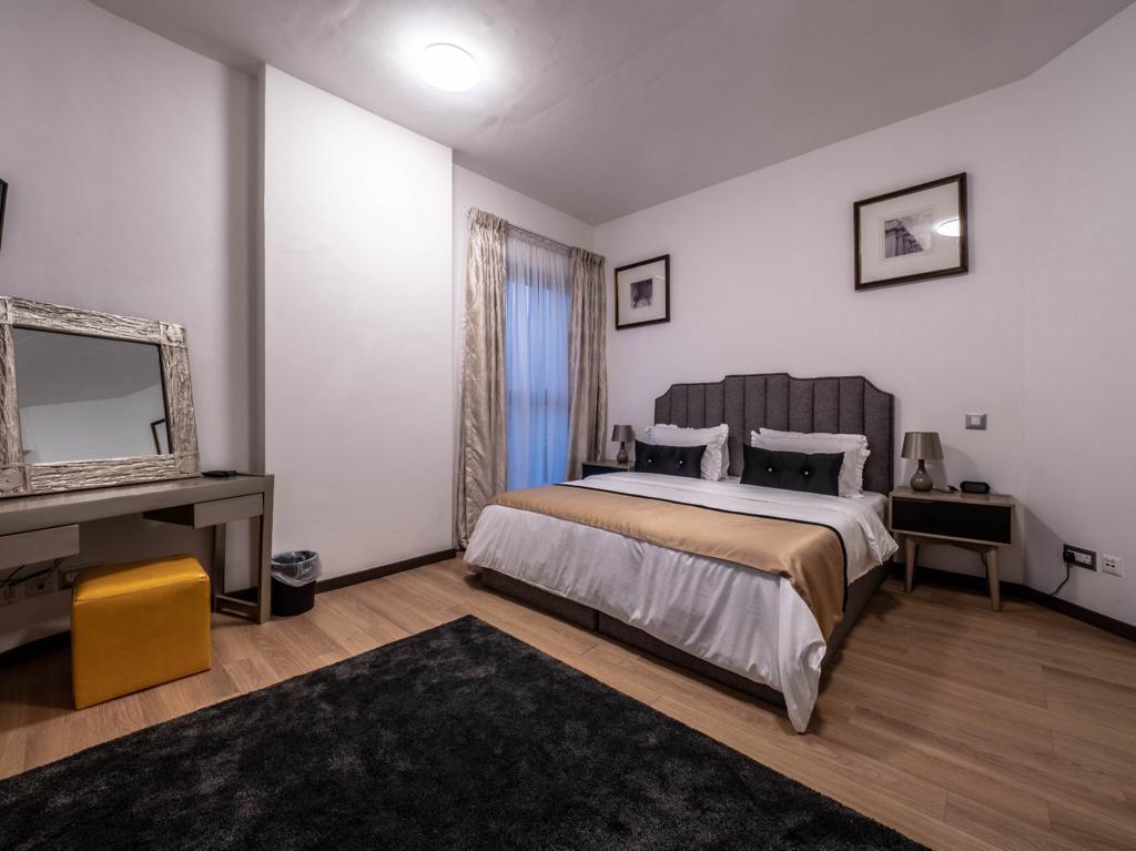 3 Bedroom Top Floor Apartment