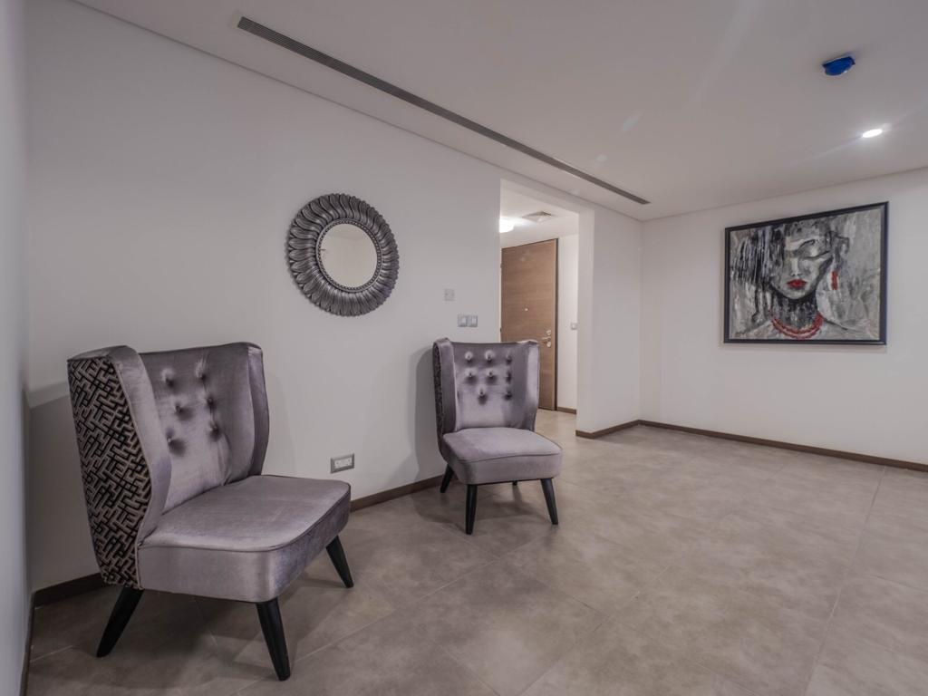 3 Bedroom Top Floor Apartment