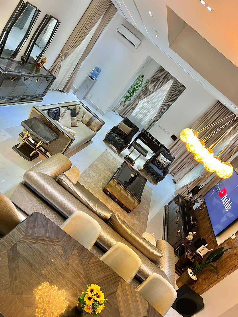 Luxury 5 Bedroom Duplex Available for Shortlet