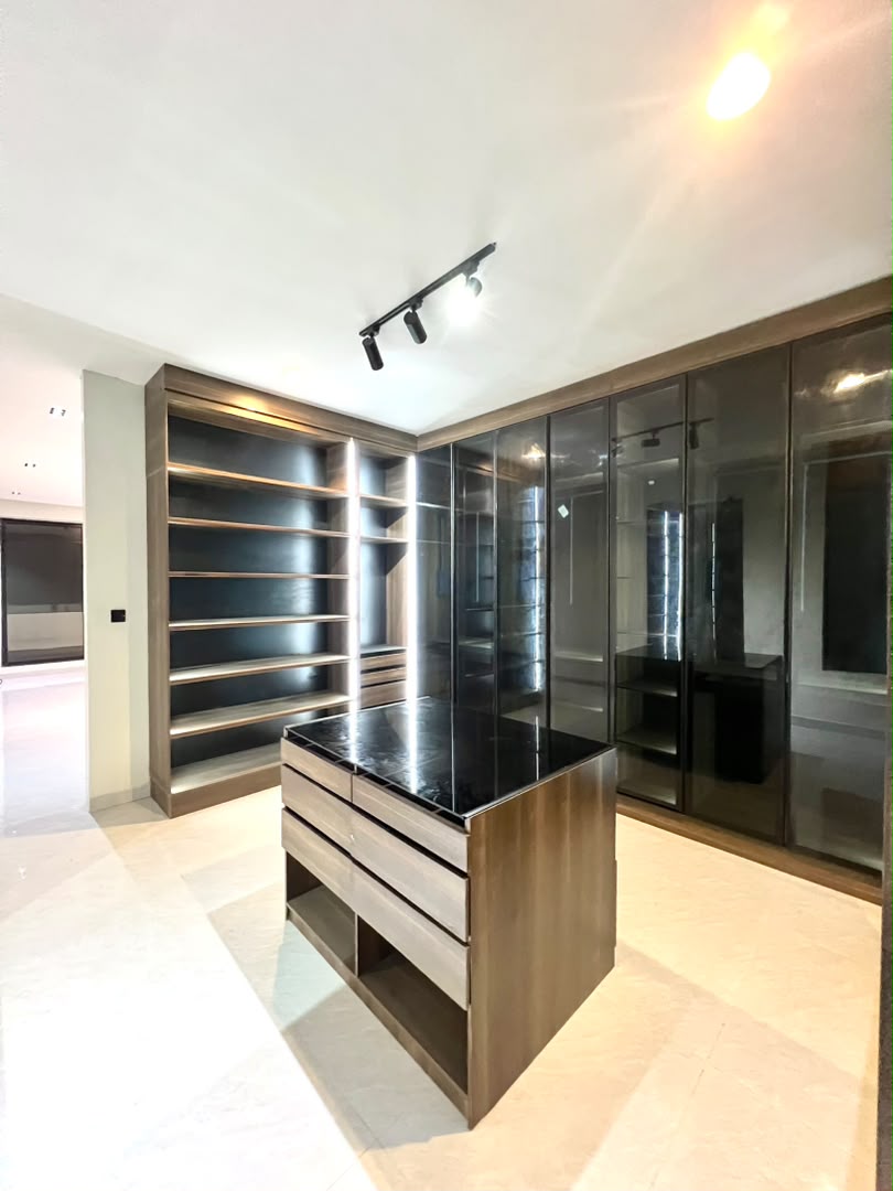 5 BEDROOM DETACHED DUPLEX WITH SWIMMING POOL, CINEMA, GYM AND BQ