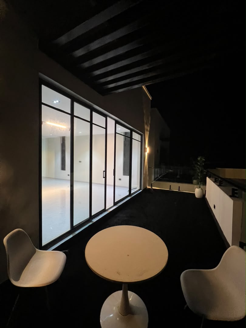 5 BEDROOM DETACHED DUPLEX WITH SWIMMING POOL, CINEMA, GYM AND BQ