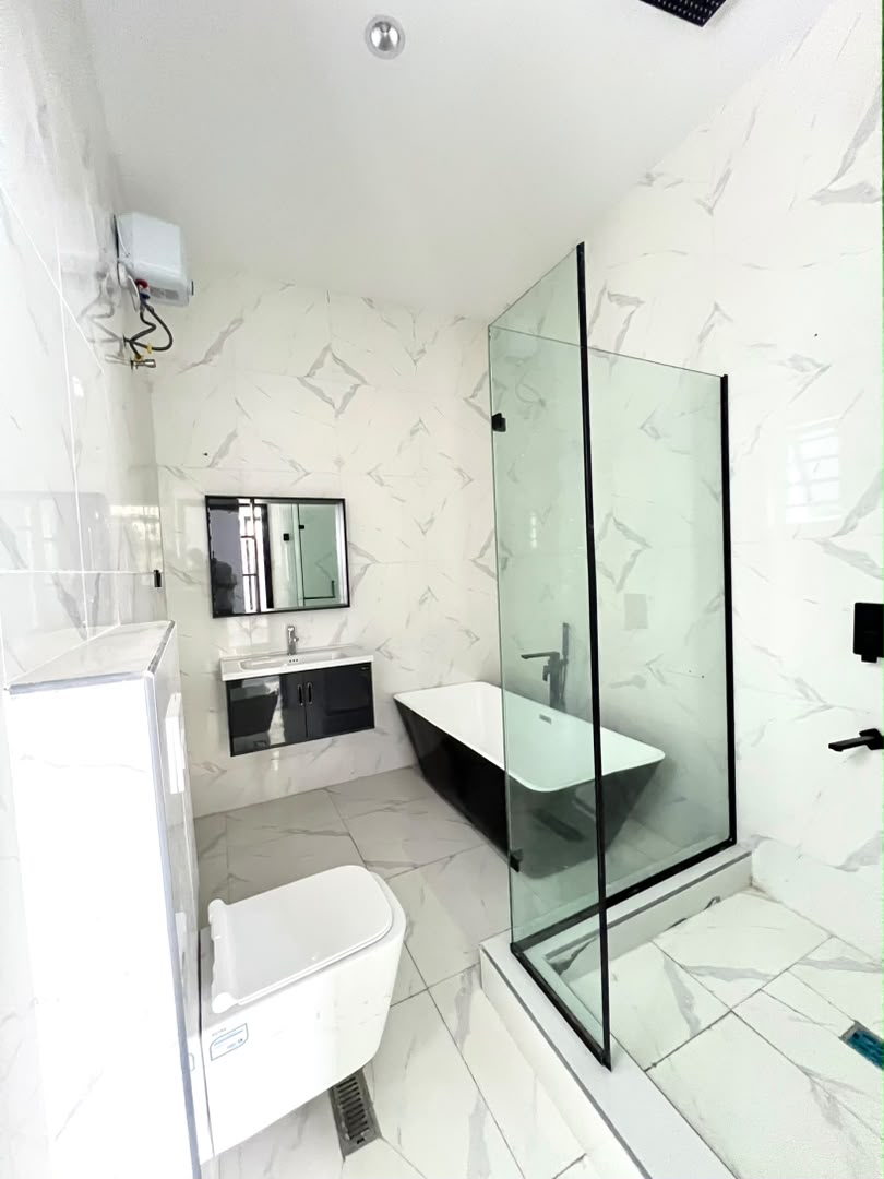 4 BEDROOM SEMI-DETACHED DUPLEX WITH BQ