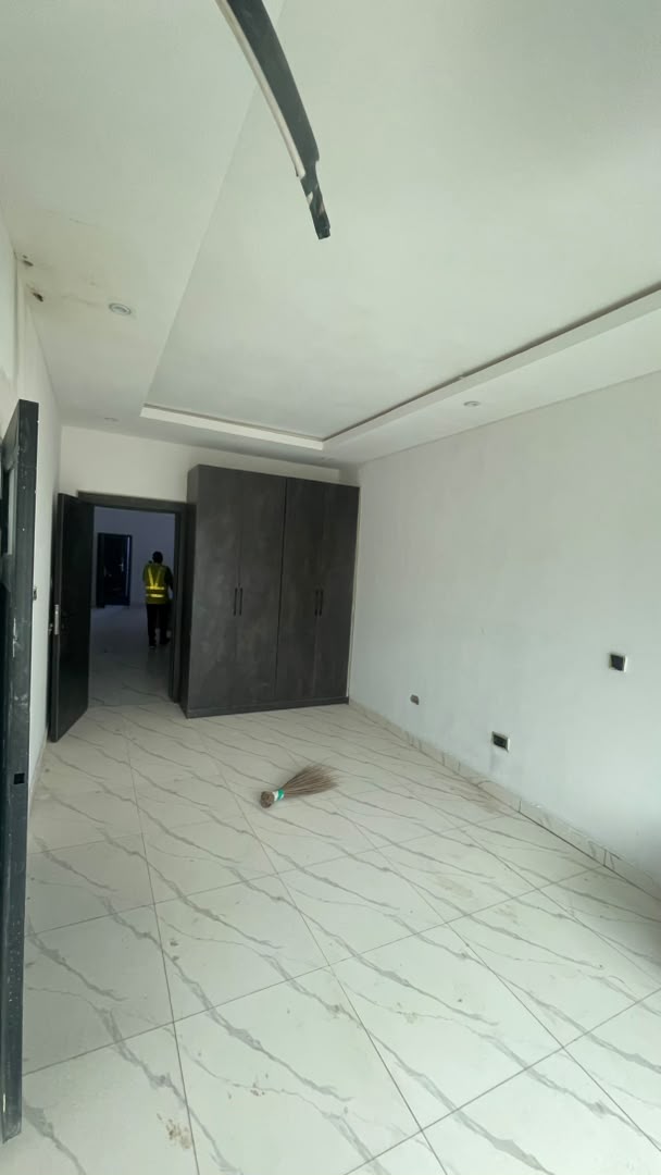 3 BEDROOM APARTMENT- IKATE